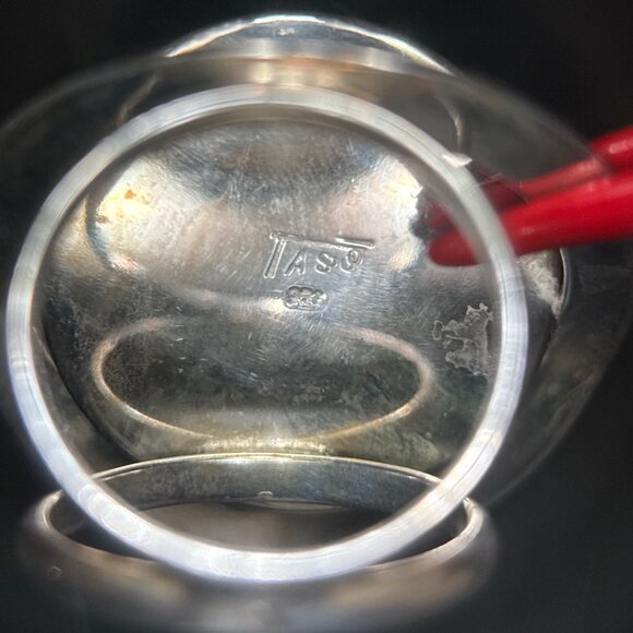 Large 925 Silver Pearl with Gold Accent Ring - Picture 5 of 7